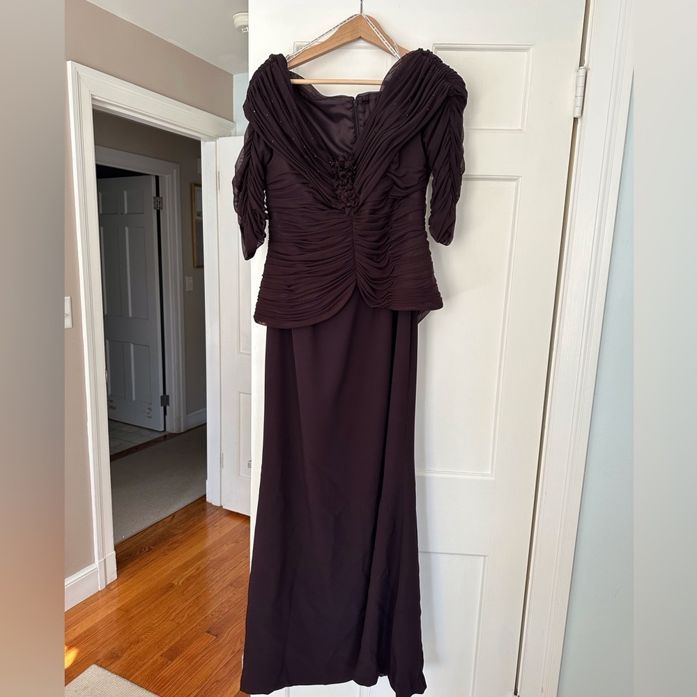 Vintage Plum Daymor Couture size 10 gown.